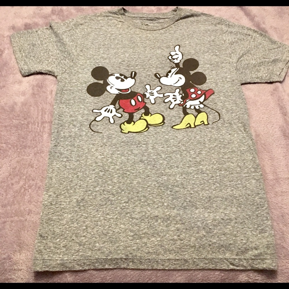 DISNEY Mickey & Minnie Mouse Gray Shirt